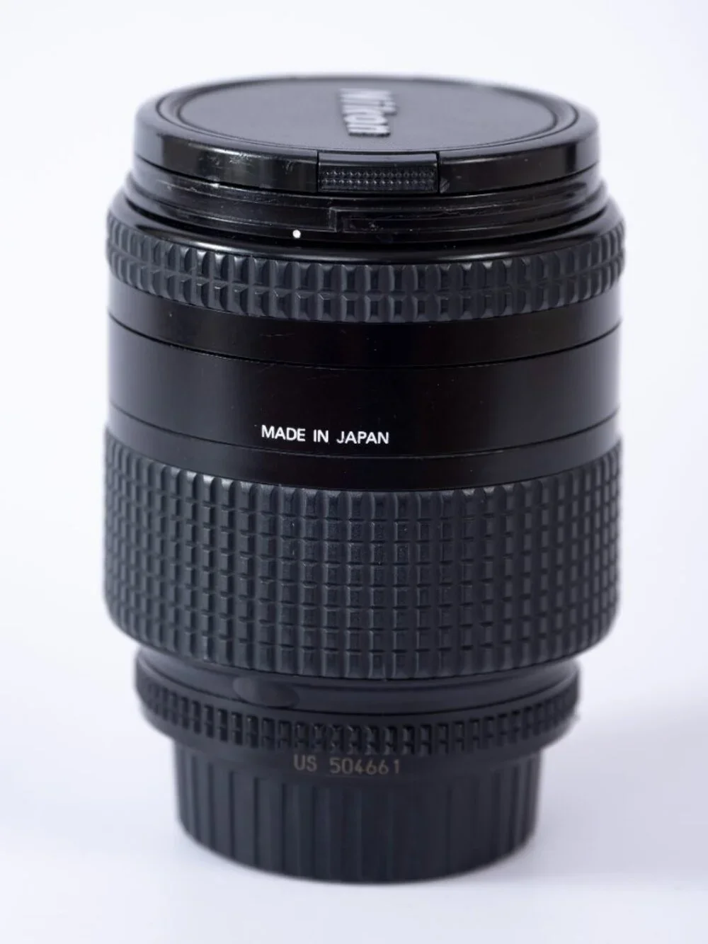 Nikon AF Nikkor 28-105mm F/1:3.5-4.5 D IF Macro Lens + Bonus